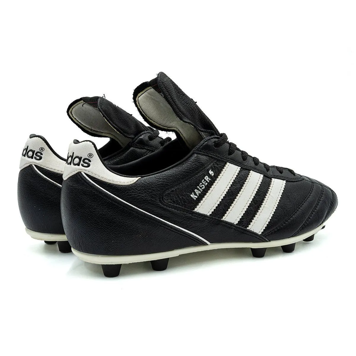 Adidas Kaiser 5 Liga Sport Shoes Leather Black Colour For Men