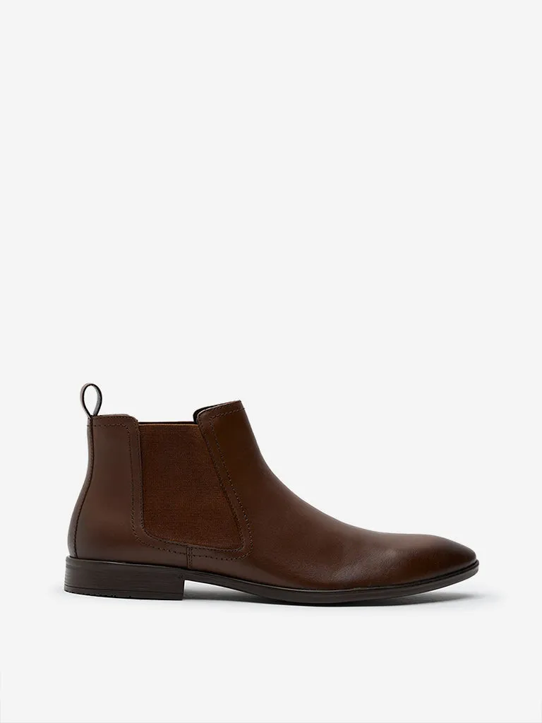 SOLEPLAY Brown Solid Chelsea Boots