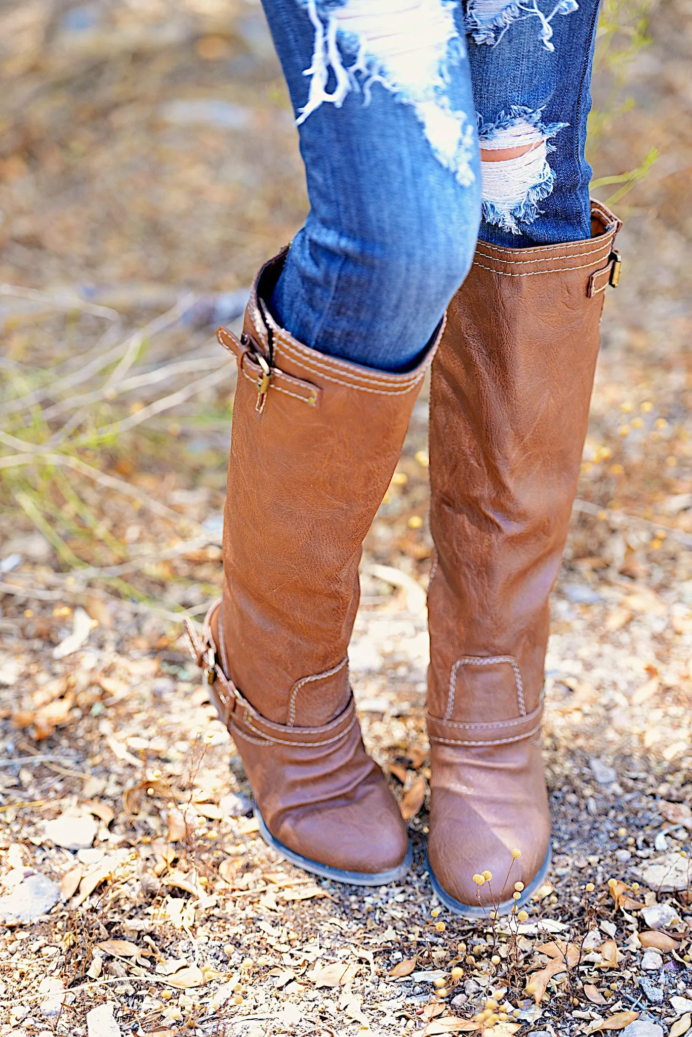 To Die For Tan Boots - Red Zipper