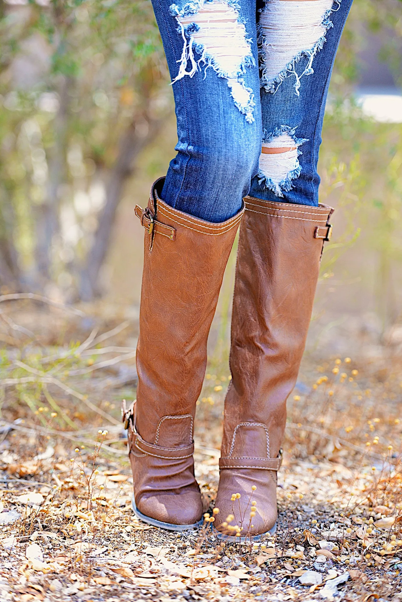 To Die For Tan Boots - Red Zipper